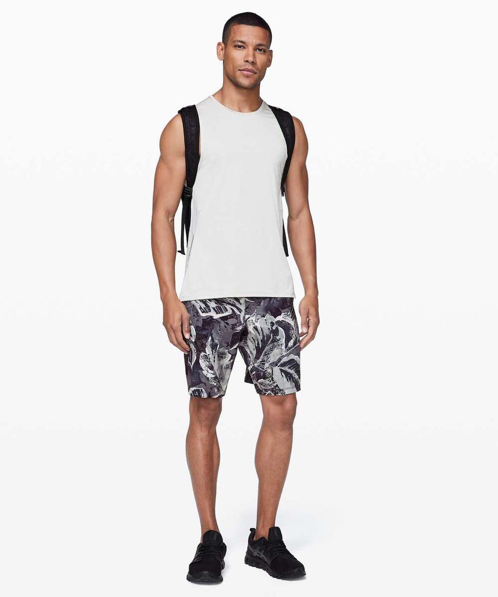 Lululemon Mens L Pace Breaker Short 9" *Liner Tropical Shadow Sea Salt Multi